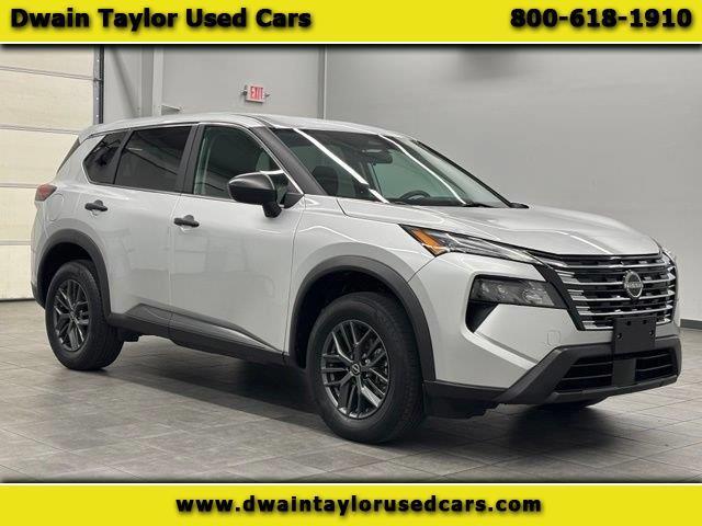 2024 Nissan Rogue FWD S