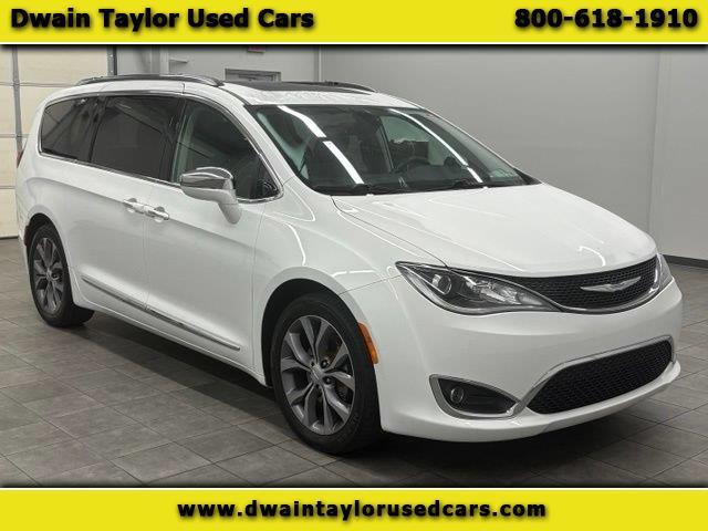 2018 Chrysler Pacifica Limited FWD