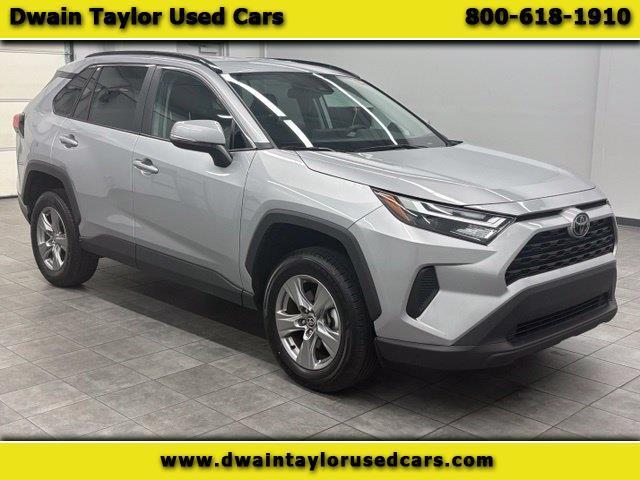 2025 Toyota RAV4 XLE FWD (Natl)