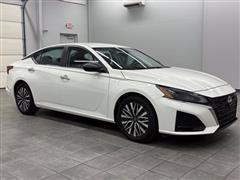 2025 Nissan Altima 