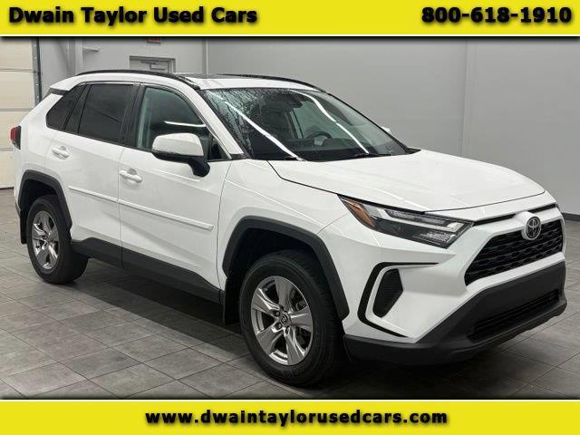 2022 Toyota RAV4 XLE AWD (Natl)