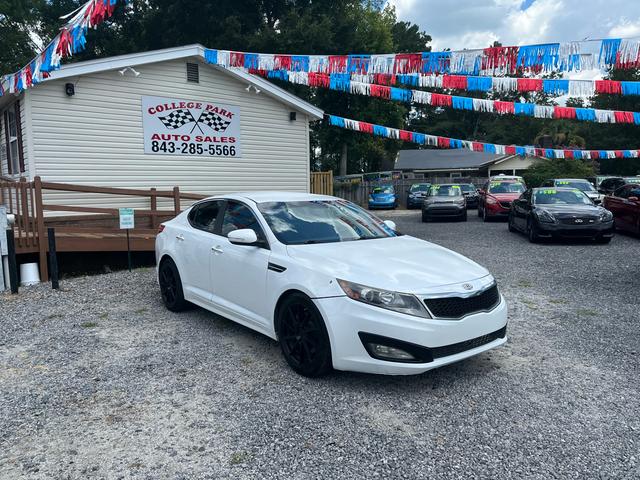 White 2013 Kia Optima Sedan Front-Wheel Drive 6-Speed Automatic