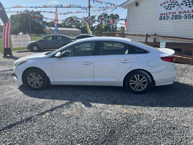 White 2017 Hyundai Sonata Sedan Front-Wheel Drive 8-Speed Automatic