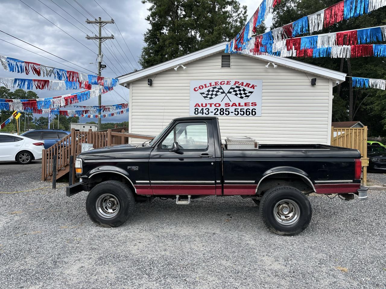 1994 Ford F-150 4WD Reg Cab 122.5" XLT
