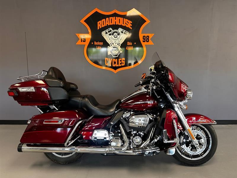 2017 Harley-Davidson FLHTK 