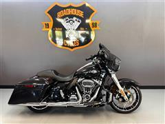 2021 Harley-Davidson FLHXS 