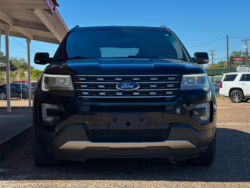 Ford Explorer XLT FWD 2017