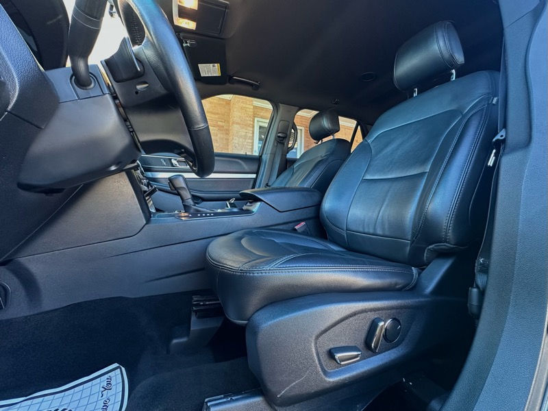 Ford Explorer XLT FWD 2017