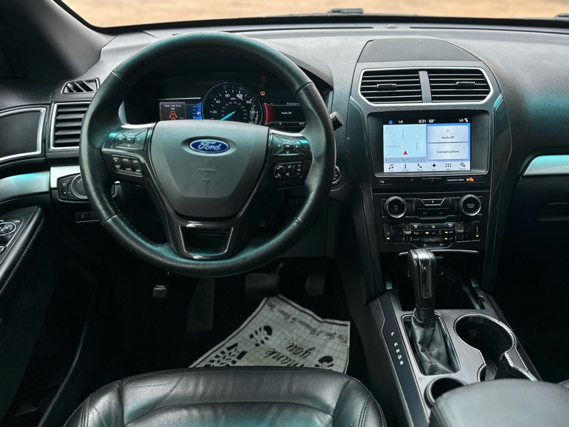 Ford Explorer XLT FWD 2017