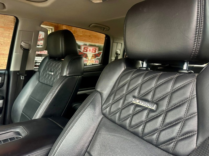 Toyota Tundra Platinum CrewMax 5.7L 4WD 2019