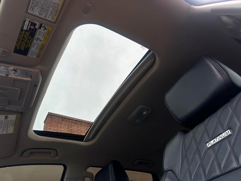 Toyota Tundra Platinum CrewMax 5.7L 4WD 2019