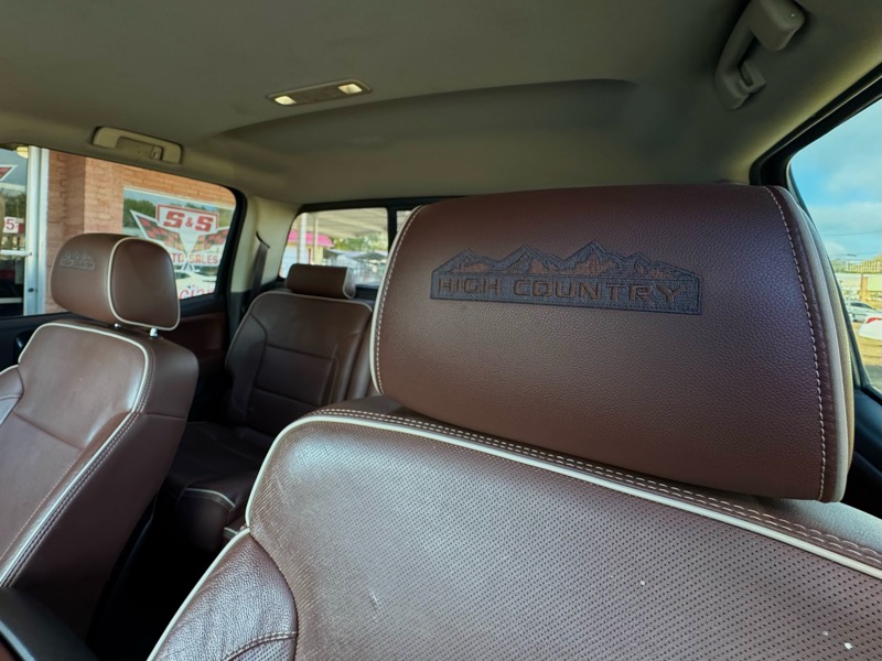 Chevrolet Silverado 1500 High Country Crew Cab 2WD 2014