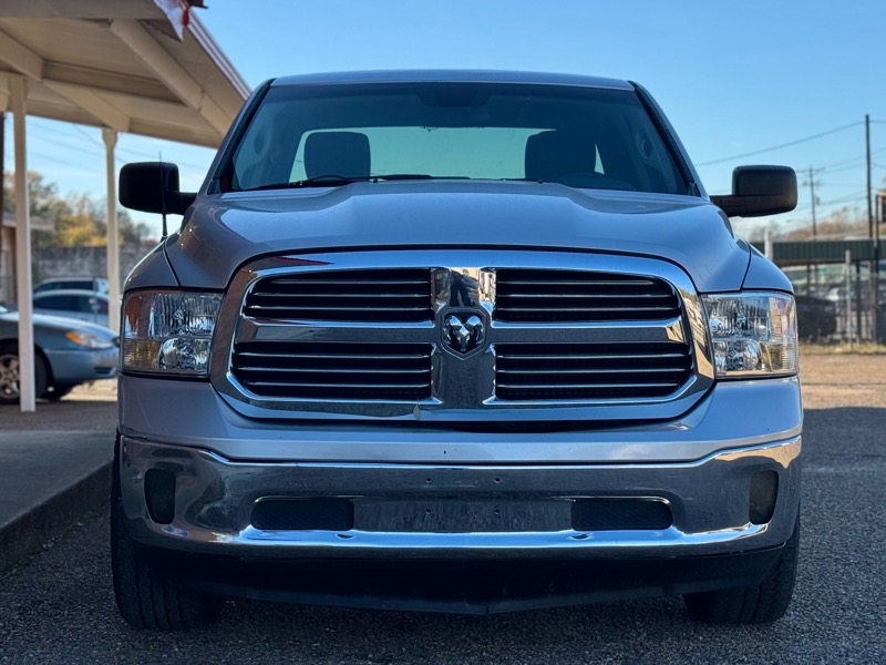 RAM 1500 SLT Quad Cab 2WD 2015