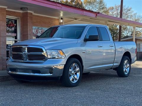2015 RAM 1500 SLT Quad Cab 2WD