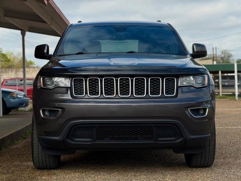 Jeep Grand Cherokee Laredo 4WD 2017