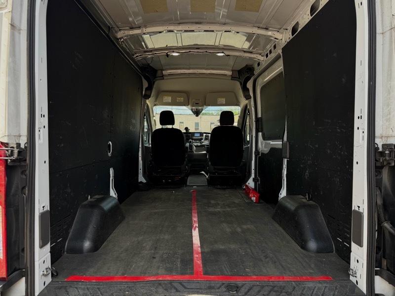 Ford Transit 150 Van Med. Roof w/Sliding Pass. 130-in. WB 2023