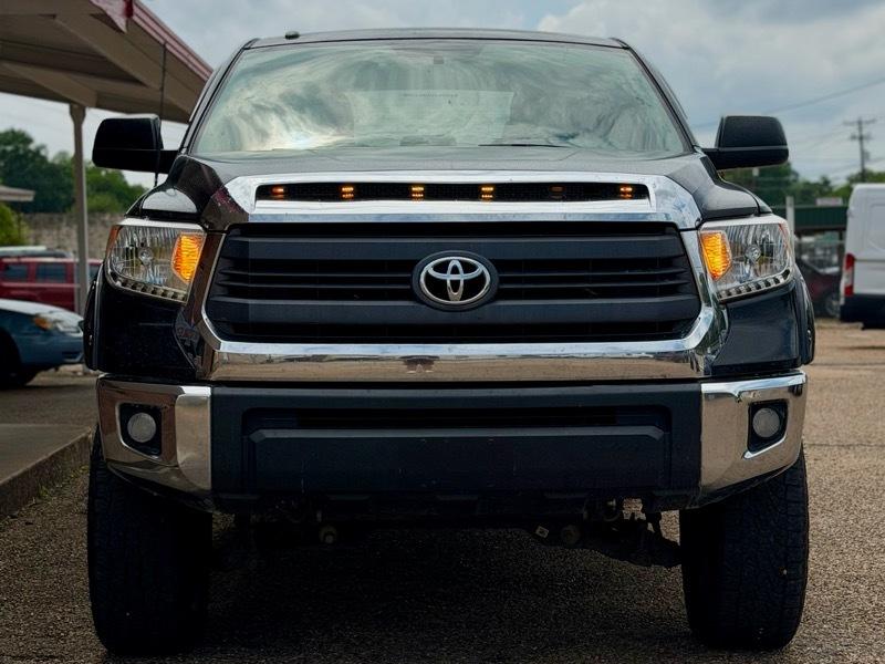 Toyota Tundra SR5 5.7L V8 CrewMax 2WD 2015