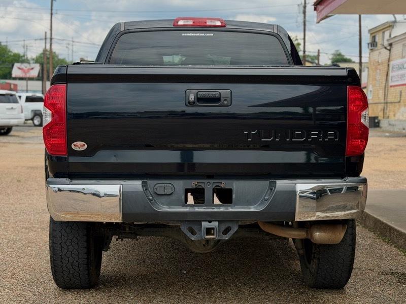 Toyota Tundra SR5 5.7L V8 CrewMax 2WD 2015