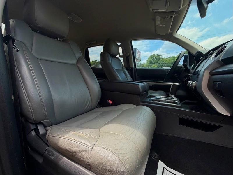Toyota Tundra SR5 5.7L V8 CrewMax 2WD 2015