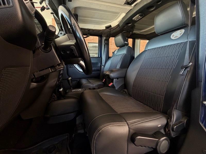 Jeep Wrangler Unlimited Sport 4WD 2012