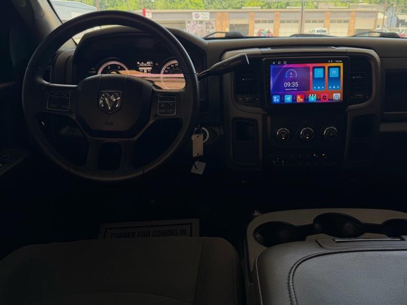 RAM 2500 Tradesman Crew Cab SWB 4WD 2018