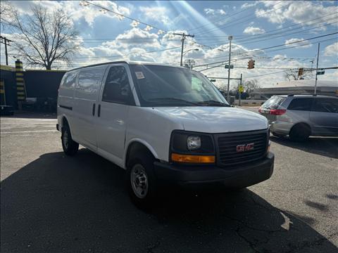 2017 GMC Savana G2500 Cargo