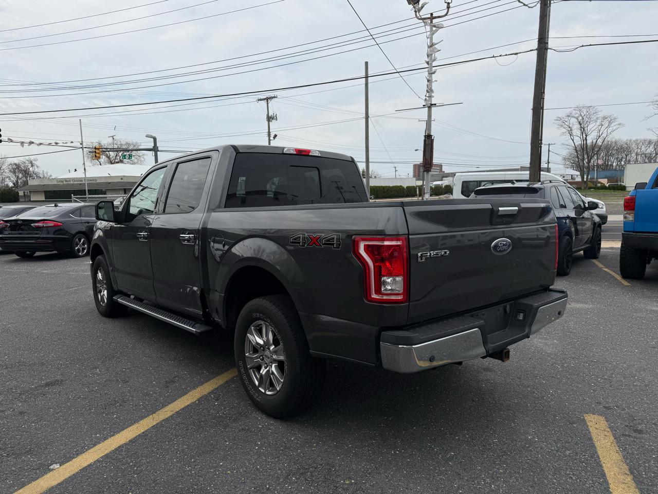 Ford F-150 Lariat SuperCrew 6.5-ft. Bed 4WD 2017