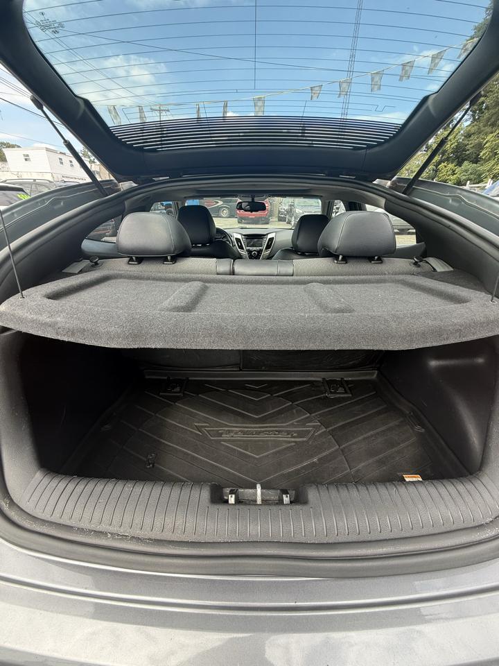 Hyundai Veloster Base 2013