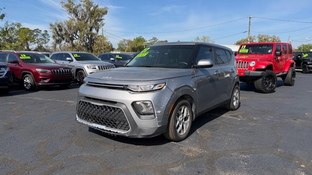 2022 Kia Soul LX CVT