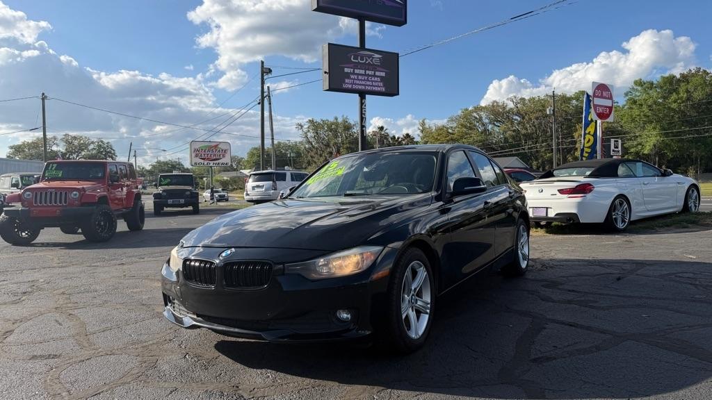 2015 BMW 3-Series 320i Sedan