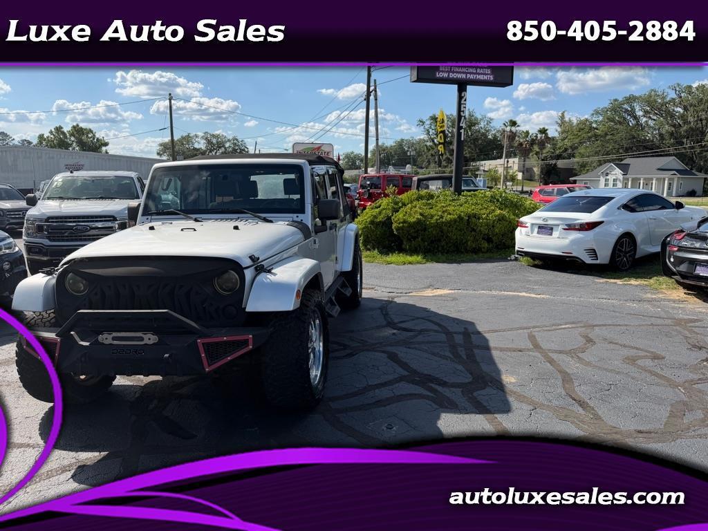 2010 Jeep Wrangler Unlimited 4WD 4dr Sahara