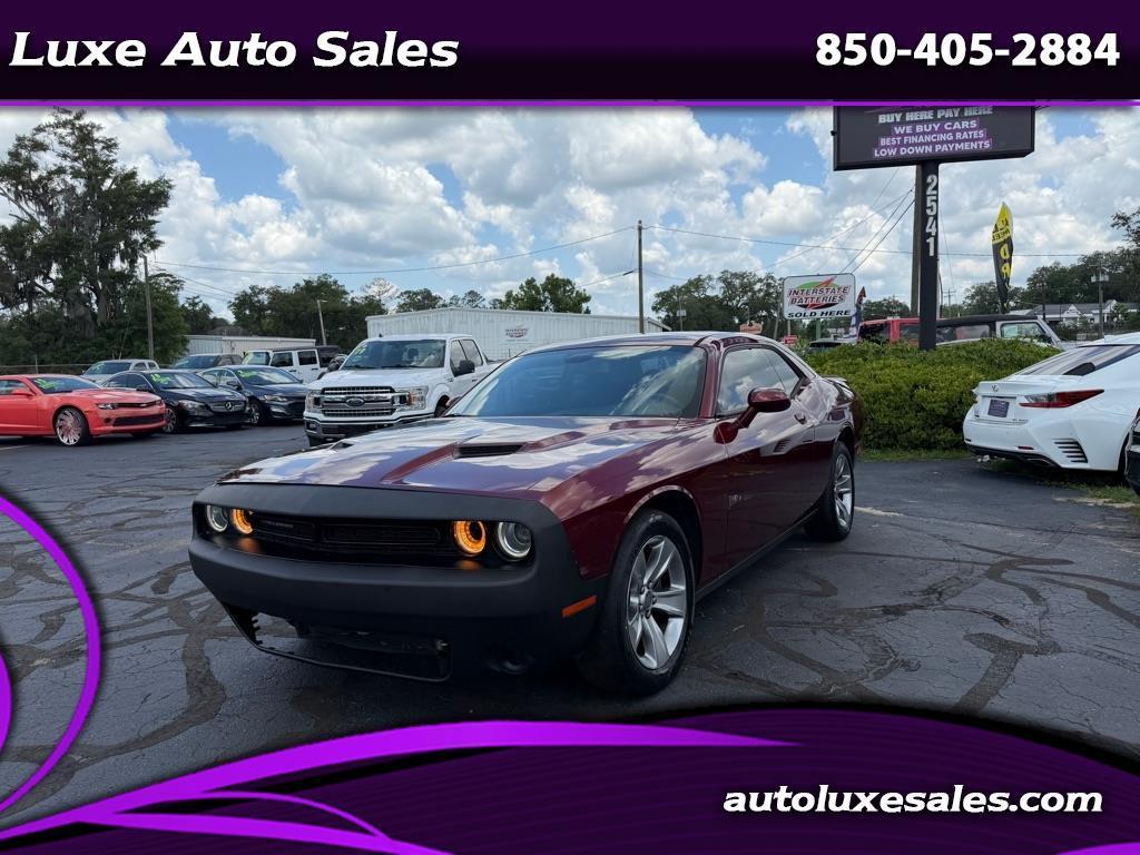 2018 Dodge Challenger SXT RWD