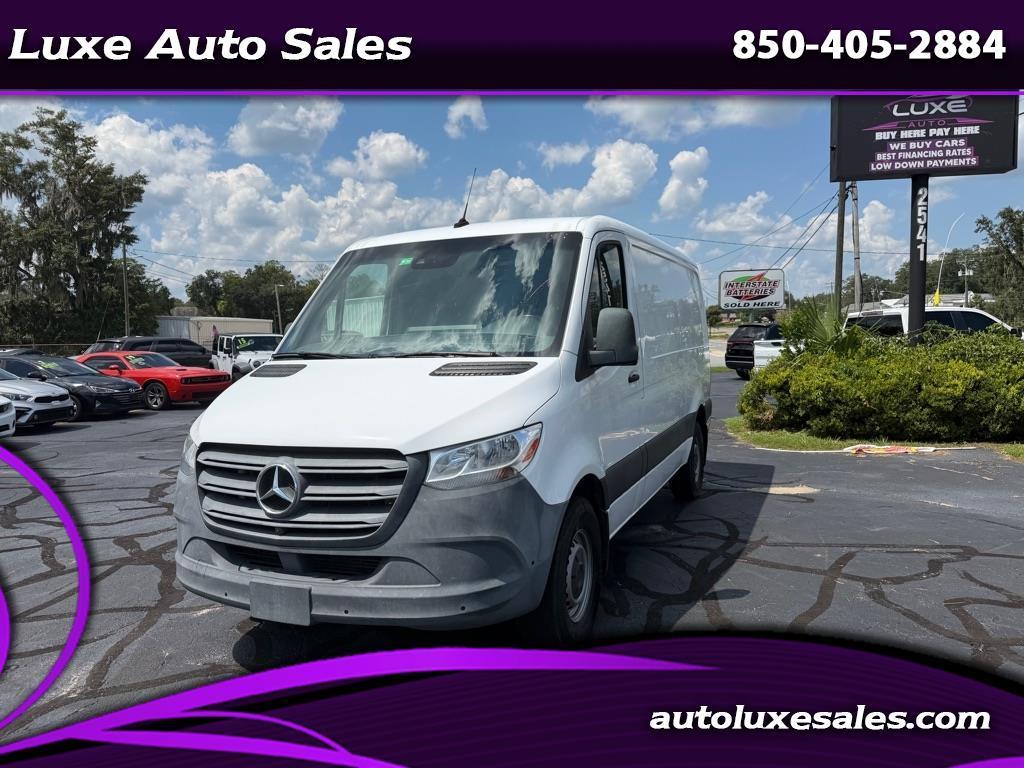 2022 Mercedes-Benz Sprinter Cargo Van 1500 Standard Roof I4 144" RWD