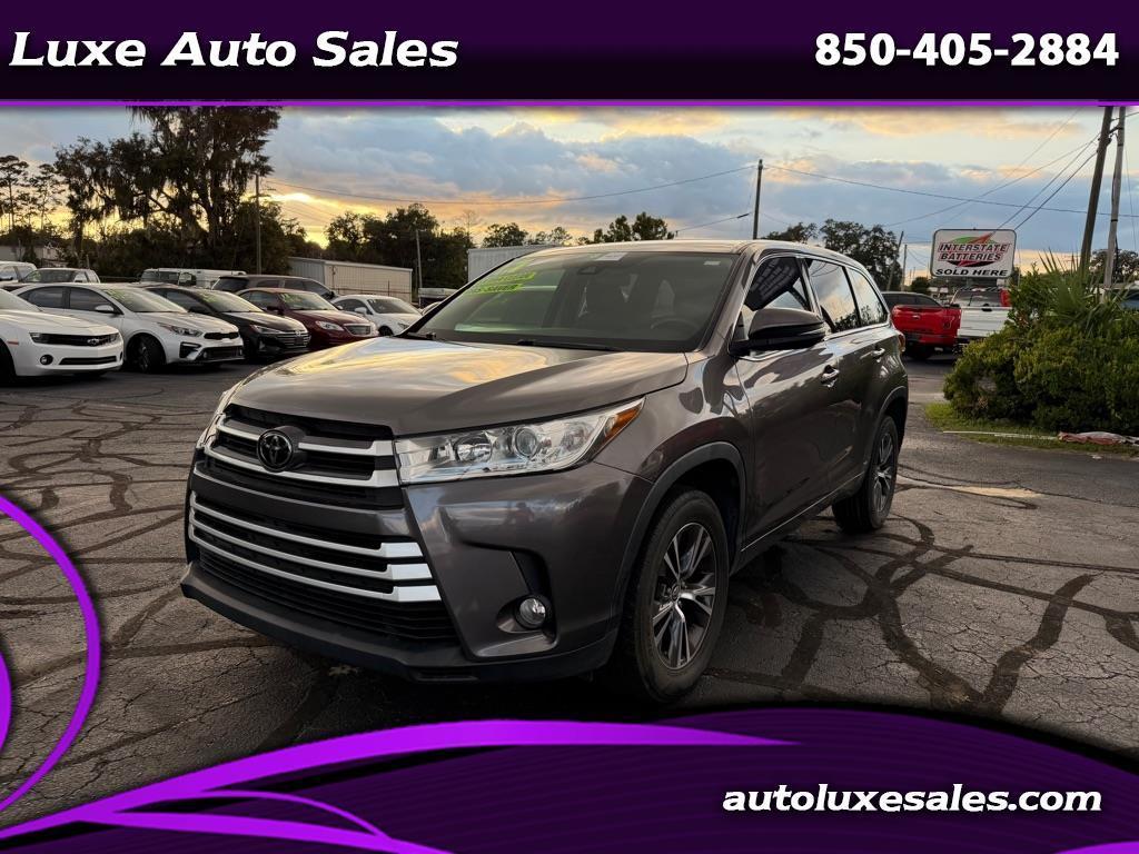 2017 Toyota Highlander LE V6 FWD (Natl)
