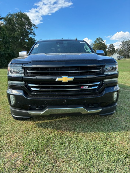 Chevrolet Silverado 1500 LTZ Double Cab Short Box 4WD 2017 Chevrolet Silverado 1500 LTZ Double Cab Short Box 4WD 2017
