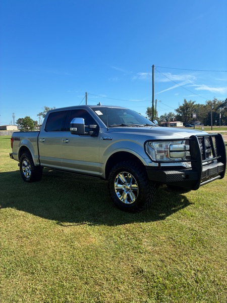 Ford F-150 Platinum SuperCrew 6.5-ft. Bed 4WD 2020 Ford F-150 Platinum SuperCrew 6.5-ft. Bed 4WD 2020