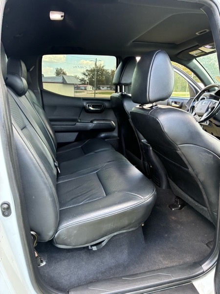 Toyota Tacoma SR5 Double Cab Long Bed V6 6AT 4WD 2018 Toyota Tacoma SR5 Double Cab Long Bed V6 6AT 4WD 2018