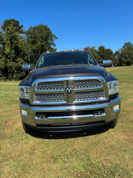 RAM 2500 Laramie Crew Cab SWB 4WD 2015 RAM 2500 Laramie Crew Cab SWB 4WD 2015
