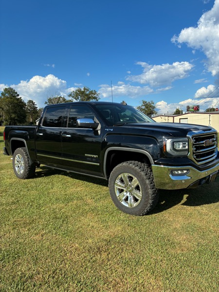 GMC Sierra 1500 4WD Crew Cab 147" SLT 2018 GMC Sierra 1500 4WD Crew Cab 147" SLT 2018