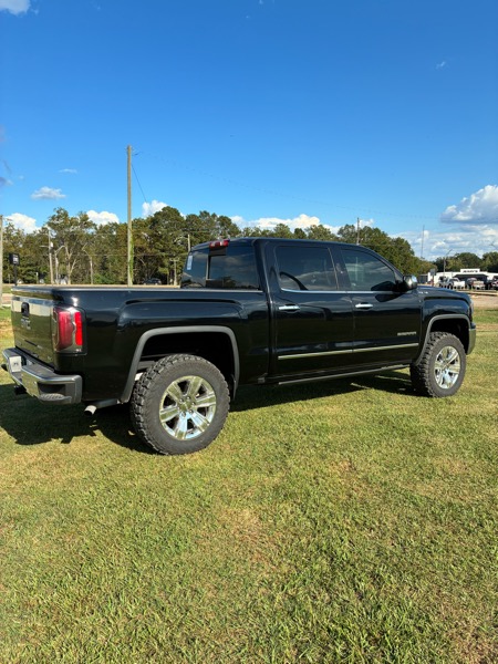 GMC Sierra 1500 4WD Crew Cab 147" SLT 2018 GMC Sierra 1500 4WD Crew Cab 147" SLT 2018