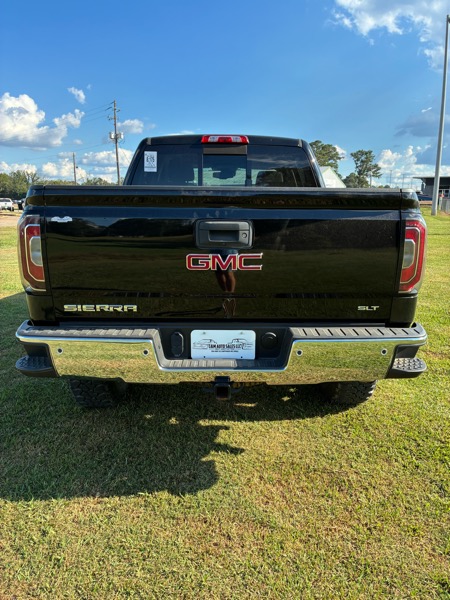 GMC Sierra 1500 4WD Crew Cab 147" SLT 2018 GMC Sierra 1500 4WD Crew Cab 147" SLT 2018