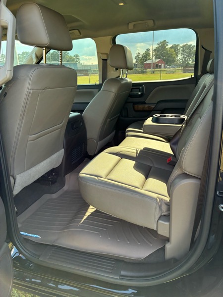 GMC Sierra 1500 4WD Crew Cab 147" SLT 2018 GMC Sierra 1500 4WD Crew Cab 147" SLT 2018