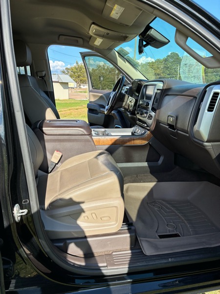 GMC Sierra 1500 4WD Crew Cab 147" SLT 2018 GMC Sierra 1500 4WD Crew Cab 147" SLT 2018