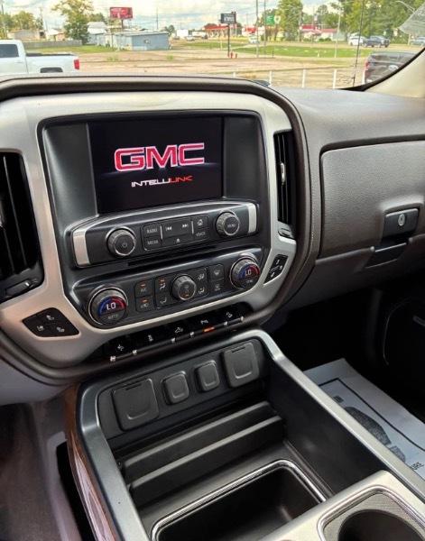GMC Sierra 1500 4WD Crew Cab 143.5" SLT 2018