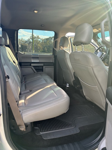 Ford F-150 4WD SuperCab 133" XLT 2017 Ford F-150 4WD SuperCab 133" XLT 2017