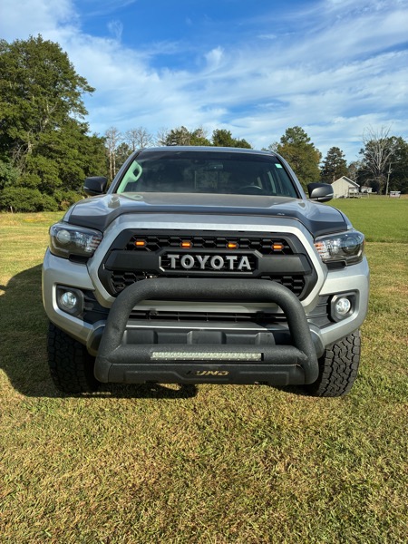Toyota Tacoma 2WD Double Cab I4 AT SR5 (Natl) 2018 Toyota Tacoma 2WD Double Cab I4 AT SR5 (Natl) 2018