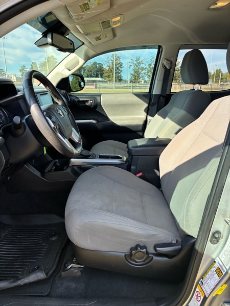 Toyota Tacoma 2WD Double Cab I4 AT SR5 (Natl) 2018 Toyota Tacoma 2WD Double Cab I4 AT SR5 (Natl) 2018