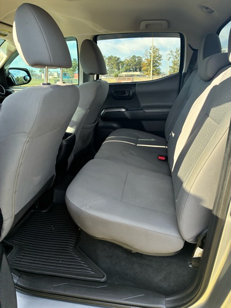 Toyota Tacoma 2WD Double Cab I4 AT SR5 (Natl) 2018 Toyota Tacoma 2WD Double Cab I4 AT SR5 (Natl) 2018