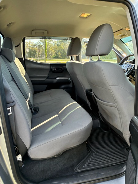 Toyota Tacoma 2WD Double Cab I4 AT SR5 (Natl) 2018 Toyota Tacoma 2WD Double Cab I4 AT SR5 (Natl) 2018