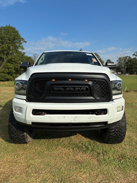 RAM 2500 Laramie Mega Cab 4WD 2017 RAM 2500 Laramie Mega Cab 4WD 2017